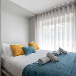 Lotus Apartment *